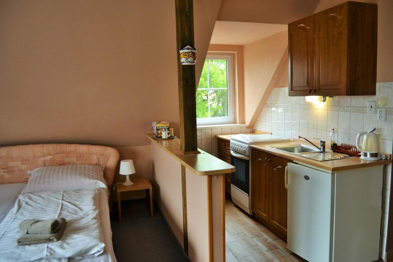 Apartments Nicol Karlovy Vary Extérieur photo